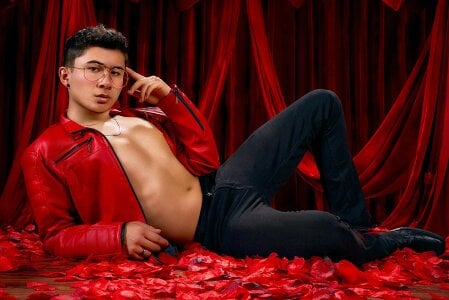 noah_and_rose YOUR VALENTINE'S GIFT🎁 صورة واحدة|noah_and_rose YOUR VALENTINE'S GIFT🎁 صورتان|noah_and_rose YOUR VALENTINE'S GIFT🎁  5 صور|noah_and_rose YOUR VALENTINE'S GIFT🎁  5 صورة