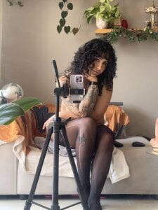 SugarTroubl33のNo Innocence 😏の 3枚の写真