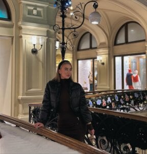 LavetaRoark Public Pic 3