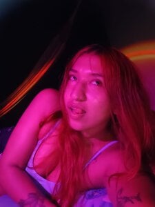 roxxy_white Public Immagine  5