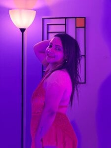 Dasha_Brunn Here sensuality is not shown all at once: it is built. ❤ 사진