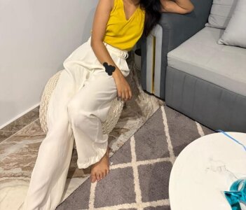 Aanya_College Public Pic 4