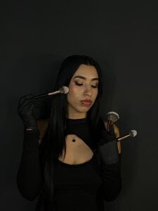 Wendy_Marchall Student 👩‍🎓 Gambar 2