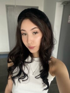 AvrilLatam Girl Light 🌼🤍 Pic 3