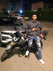 RickyEbony Passion for motorcycles, let's go for a ride? Foto 3