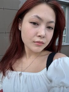 Frences_Eyes Jiggle Pic