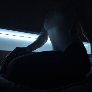 ShaunnaMachacek Light Pic 6