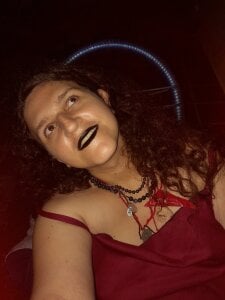 daimarilia Bruja Pic 7