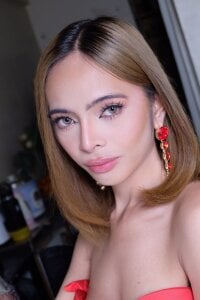 bhad_karina Public Pic