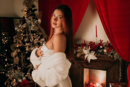 Christmas Eve!🎄🤶🏻 de AylinMillerxs  4 photos