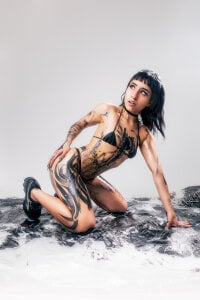 MaveParks_ Being a beautiful disaster!! 😇 Pic 5