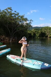 MelodyRey_ My weekend off💚 Pic