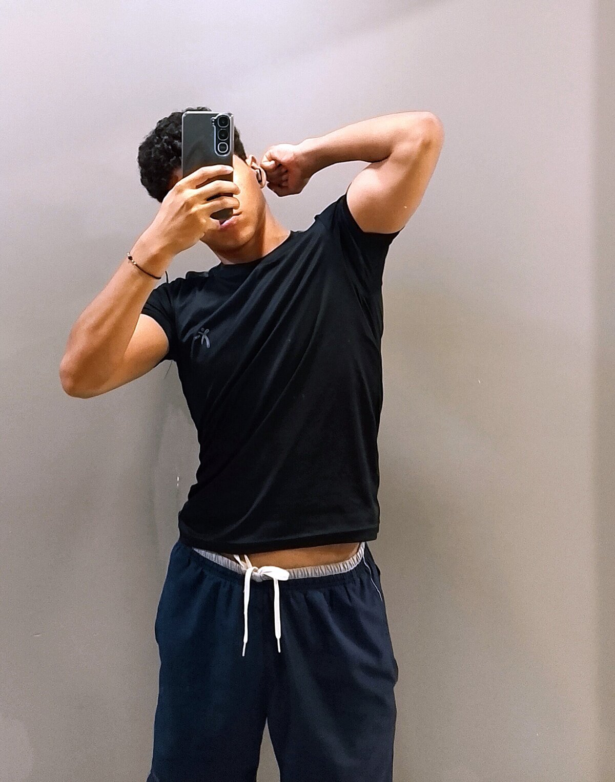 Maximiliano_Khalil Trendaava kuva 3712