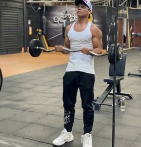 SantiagoReyesFtt Public Pic 2