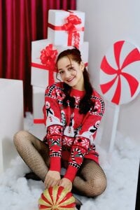 SaaraBrown Santa's Favorite Helper Immagine 