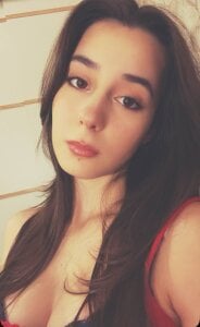 AdeleVelvet Public Pic