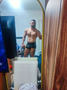 hs_alihn Public Pic 7