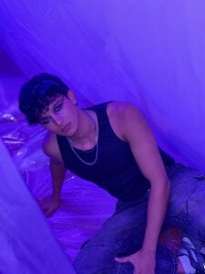 Leo_Savage_ Magnetic Desires Pic 4