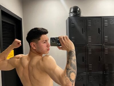 ThiagoFerrero_Hot TRAINING MY BODY Pic