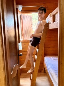 Sr_evann Me in the cabin зображення 6