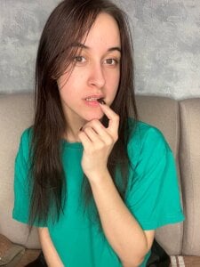 MarcelinaMei cutie in green Foto 5