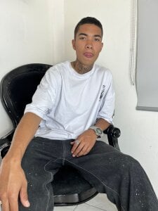 frewfunn Public Pic 6