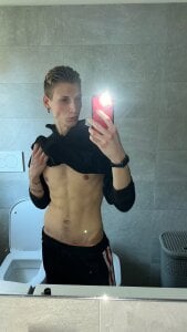 JulioDomlive my body 🔥 Pic