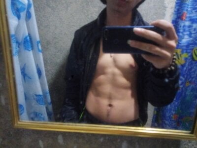 polloCol4U HOLA MI NOMBRE ES ARMANDO Foto 8