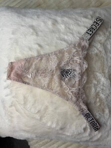 OliviaShepard My panties Pic 2