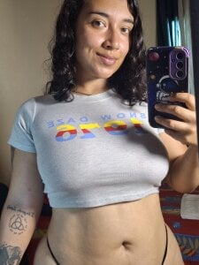 Sexy Robin in the mirror 🫦 de Robin_H00t_2  5 Imagens