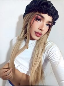 Alice_Willow Public Poză 3