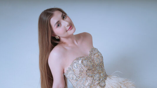 LureOfEva Your Christmas girlfriend Pic 5