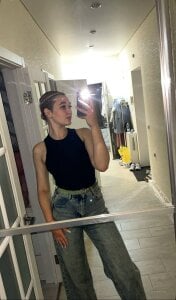 SharonEllis My lovely pic 🥰 Pic 4