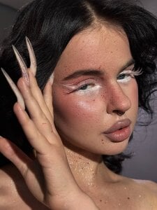 AkilahMilkeQuiet Seduction Bild