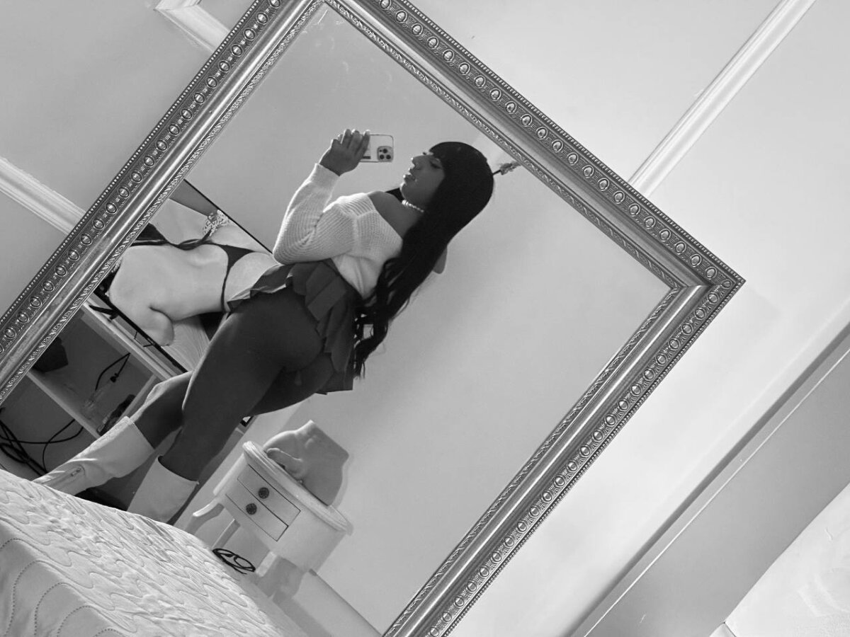 IsabellaDarrell_ts Trendaava kuva 5425