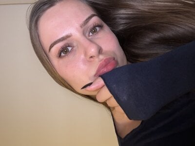 juliakhaleesii 2 Pic