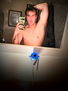 Hornycouple132 Public Pic 4