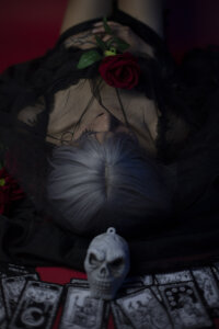 Raven_Witch_ 🌹🃏 That's the reason why you are obsessed with me🌹🃏 Pic