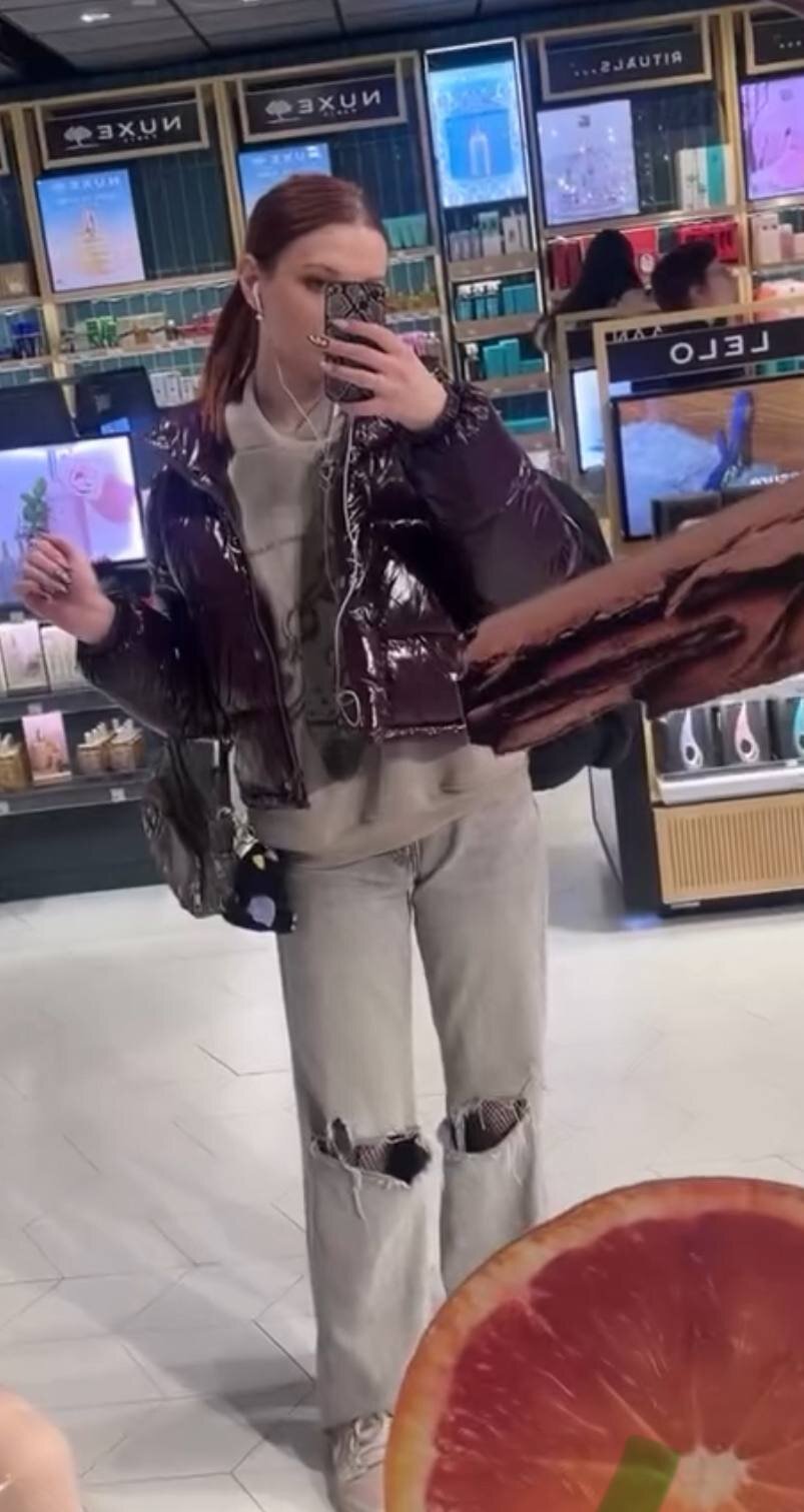 AprilAvery Gambar Trending 4970