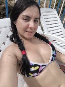 Pretty lady od LittleSweetTrix  3 snímek