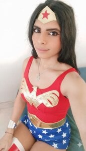 karen_sofia_ Wonder Woman Karen Pic