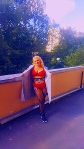 Forest-Lady Public Pic
