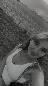 MayaLoveeePublic Bild 4