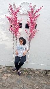 caramel-hotty traveling Pic 6