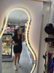 Roma_Ricci_ Public Pic 3