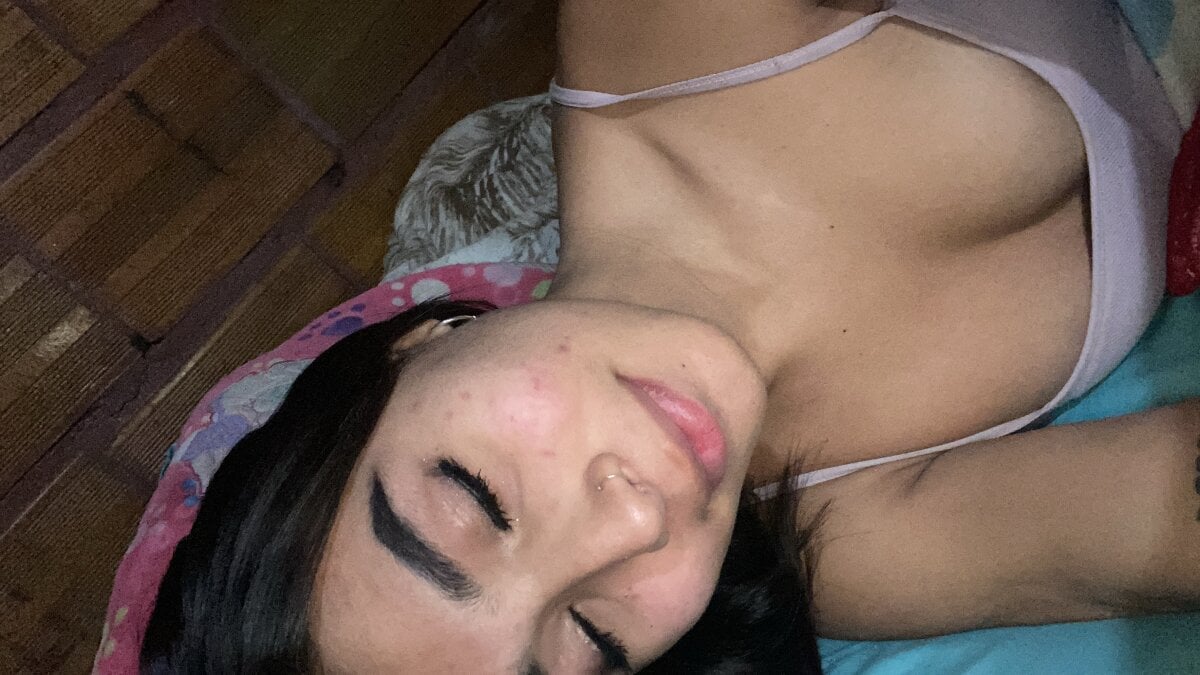 Ruby_Rouge_ Foto en Tendencia 9144