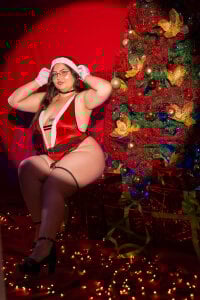 Tessa_Sinclaire Merry Christmass Pic 2