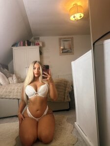 RosebellaaPublic Bild 6