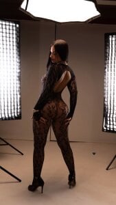 BarbaraSlim Public Pic 4