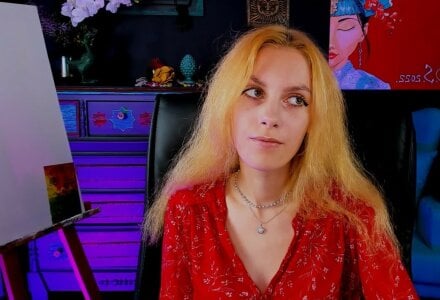 Laura_Gomorrah IN A RED DRESS Pic